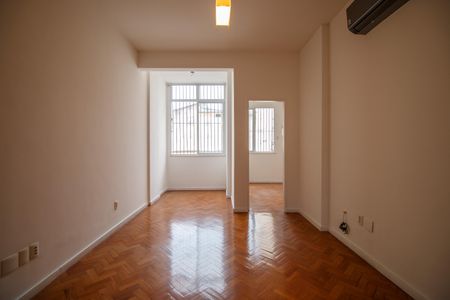 Sala de apartamento à venda com 2 quartos, 63m² em Tijuca, Rio de Janeiro