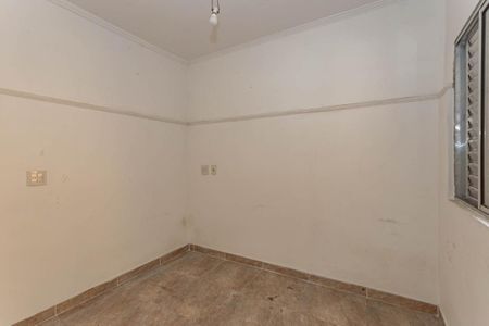 Casa à venda com 237m², 2 quartos e 4 vagas