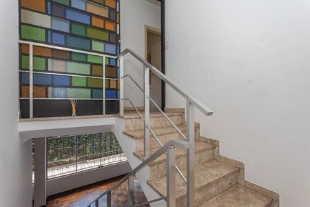 Casa à venda com 237m², 2 quartos e 4 vagas