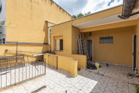 Casa à venda com 237m², 2 quartos e 4 vagas
