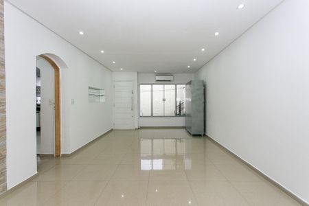 Sala de casa para alugar com 3 quartos, 275m² em Vila Aricanduva, São Paulo