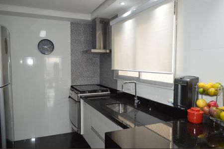 Apartamento à venda com 129m², 3 quartos e 2 vagasCozinha