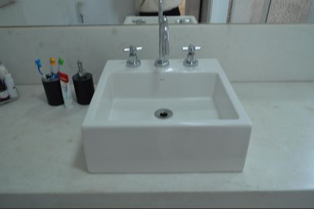 Apartamento à venda com 129m², 3 quartos e 2 vagasBanheiro da Suíte