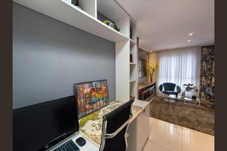 Apartamento à venda com 129m², 3 quartos e 2 vagasEscritório