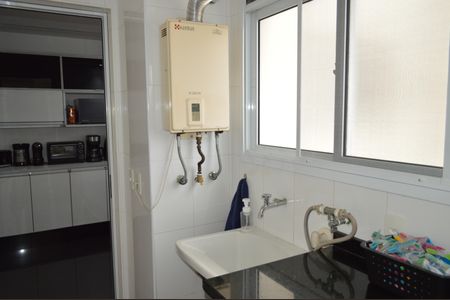 Apartamento à venda com 129m², 3 quartos e 2 vagasÁrea de Serviço