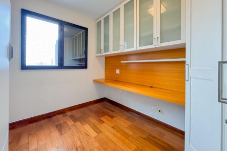 Apartamento à venda com 116m², 3 quartos e 3 vagas Apartamento à venda com 116m², 3 quartos e 3 vagasQuarto 1