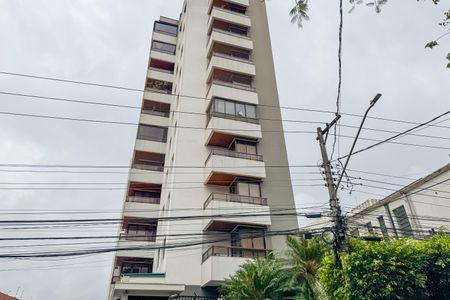 Apartamento à venda com 116m², 3 quartos e 3 vagas Apartamento à venda com 116m², 3 quartos e 3 vagasFachada