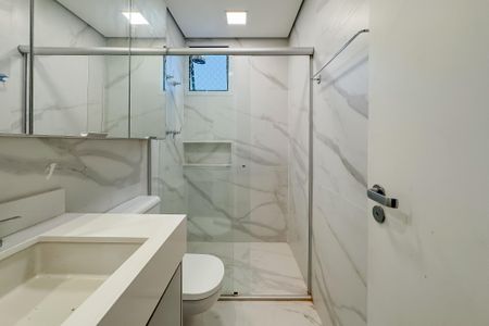 Apartamento à venda com 116m², 3 quartos e 3 vagas Apartamento à venda com 116m², 3 quartos e 3 vagasBanheiro