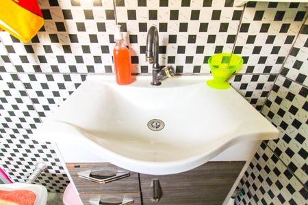 Casa à venda com 180m², 5 quartos e 2 vagas Casa à venda com 180m², 5 quartos e 2 vagasBanheiro da Suíte 1