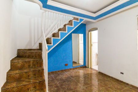 Casa à venda com 180m², 5 quartos e 2 vagas Casa à venda com 180m², 5 quartos e 2 vagasSala - casa 2