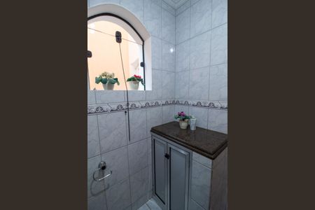 Casa para alugar com 240m², 2 quartos e 2 vagas Casa para alugar com 240m², 2 quartos e 2 vagasLavabo