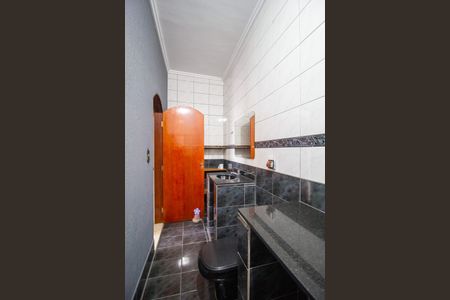 Casa para alugar com 240m², 2 quartos e 2 vagas Casa para alugar com 240m², 2 quartos e 2 vagasBanheiro da Suíte