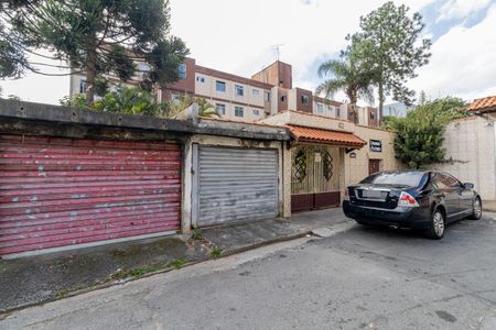 Apartamento à venda com 52m², 2 quartos e sem vaga Apartamento à venda com 52m², 2 quartos e sem vagaFachada