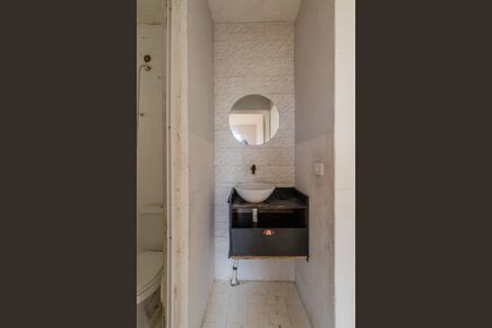 Apartamento à venda com 52m², 2 quartos e sem vaga Apartamento à venda com 52m², 2 quartos e sem vagaBanheiro