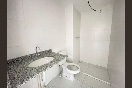 Apartamento para alugar com 55m², 2 quartos e 1 vaga Apartamento para alugar com 55m², 2 quartos e 1 vagaBanheiro