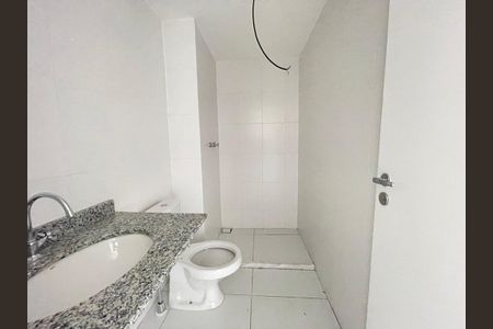 Apartamento para alugar com 55m², 2 quartos e 1 vaga Apartamento para alugar com 55m², 2 quartos e 1 vagaBanheiro