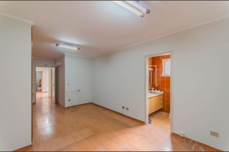 Casa à venda com 200m², 4 quartos e 2 vagas Casa à venda com 200m², 4 quartos e 2 vagasSuíte 3