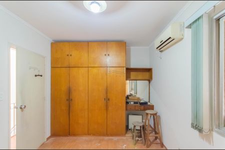 Casa à venda com 200m², 4 quartos e 2 vagas Casa à venda com 200m², 4 quartos e 2 vagasSuíte 2