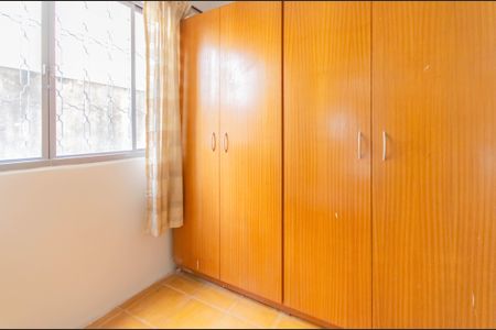 Casa à venda com 200m², 4 quartos e 2 vagas Casa à venda com 200m², 4 quartos e 2 vagasQuarto