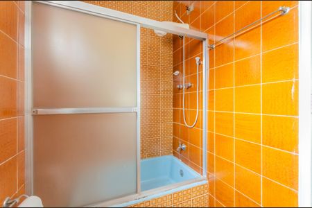 Casa à venda com 200m², 4 quartos e 2 vagas Casa à venda com 200m², 4 quartos e 2 vagasBanheiro da Suíte 3