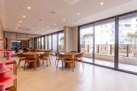 Apartamento à venda com 108m², 3 quartos e 2 vagasÁrea comum - Salão de festas