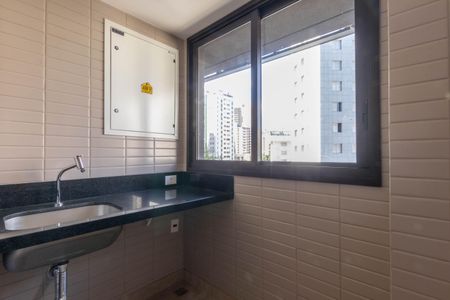 Apartamento à venda com 108m², 3 quartos e 2 vagasÁrea de Serviço