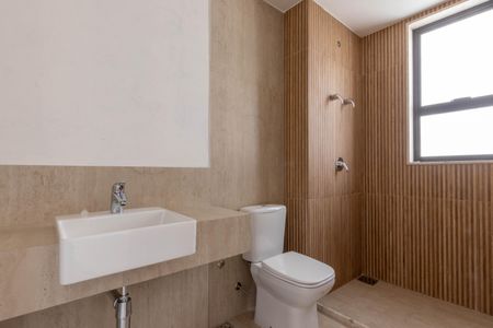 Apartamento à venda com 108m², 3 quartos e 2 vagasBanheiro da Suíte 1