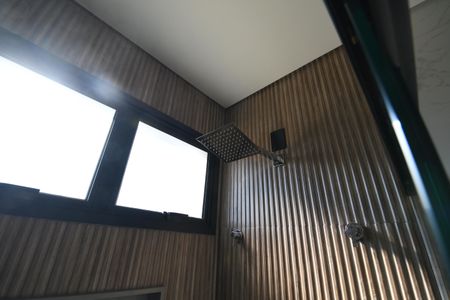 Casa de condomínio à venda com 420m², 5 quartos e 4 vagasBanheiro 4