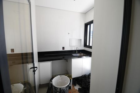 Casa de condomínio à venda com 420m², 5 quartos e 4 vagasÁrea de Serviço