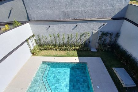 Casa de condomínio à venda com 300m², 4 quartos e 4 vagasVista da Varanda