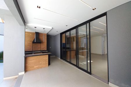 Casa de condomínio à venda com 300m², 4 quartos e 4 vagasÁrea comum - Churrasqueira