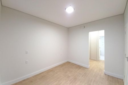 Casa de condomínio à venda com 300m², 4 quartos e 4 vagasBanheiro da Suíte 4