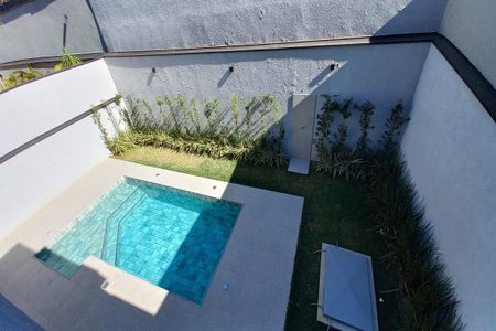 Casa de condomínio à venda com 300m², 4 quartos e 4 vagasVista da Varanda