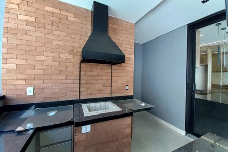 Casa de condomínio à venda com 300m², 4 quartos e 4 vagasÁrea comum - Churrasqueira