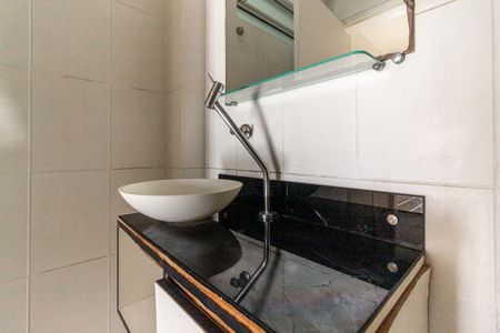 Studio à venda com 33m², 1 quarto e sem vaga Studio à venda com 33m², 1 quarto e sem vagaBanheiro