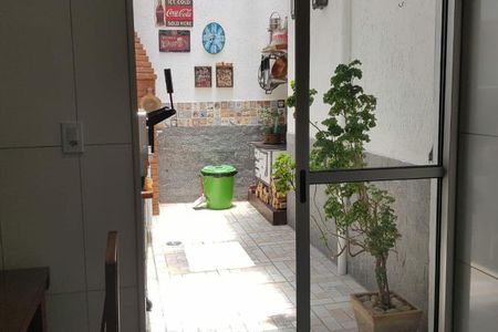 Casa à venda com 173m², 3 quartos e 4 vagas