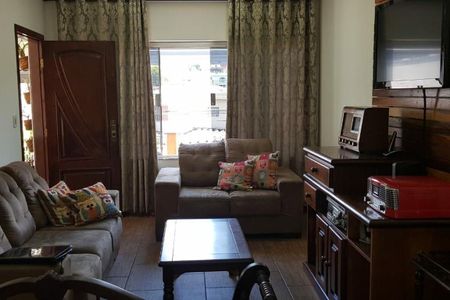 Casa à venda com 173m², 3 quartos e 4 vagas