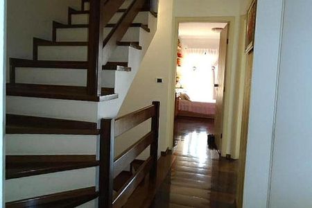 Casa à venda com 120m², 3 quartos e 2 vagas