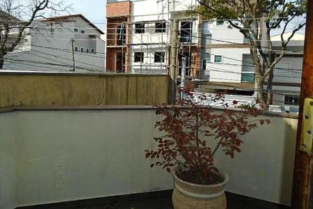 Casa à venda com 120m², 3 quartos e 2 vagas
