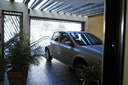 Casa à venda com 120m², 3 quartos e 2 vagas