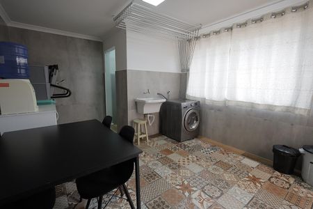 Casa à venda com 231m², 2 quartos e 2 vagasÁrea de Serviço