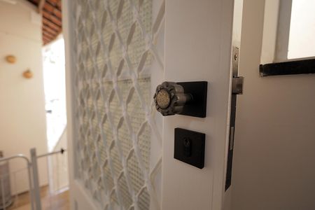 Casa à venda com 231m², 2 quartos e 2 vagasEntrada