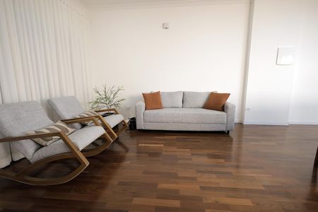 Casa à venda com 231m², 2 quartos e 2 vagasSala