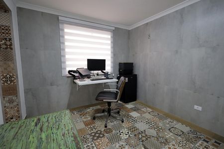 Casa à venda com 231m², 2 quartos e 2 vagasQuarto 3