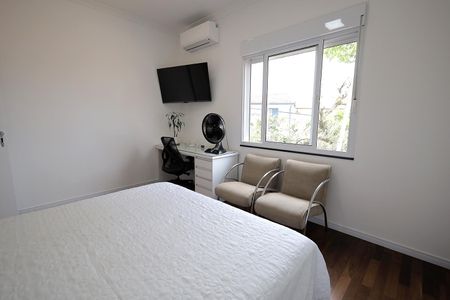 Casa à venda com 231m², 2 quartos e 2 vagasQuarto 2