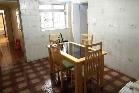 Casa à venda com 200m², 3 quartos e 2 vagas
