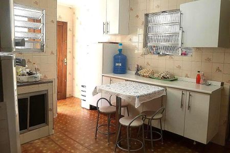 Casa à venda com 200m², 3 quartos e 2 vagas