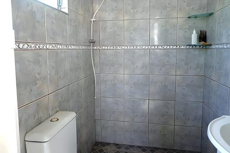 Casa à venda com 209m², 4 quartos e 4 vagas