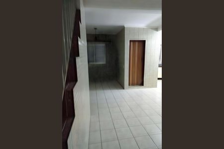 Casa à venda com 209m², 4 quartos e 4 vagas