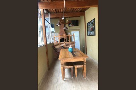 Apartamento à venda com 96m², 2 quartos e 1 vaga